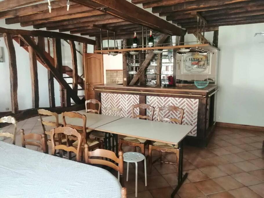 Grande Maison De Vacances Yvoy-le-Marron Екстериор снимка